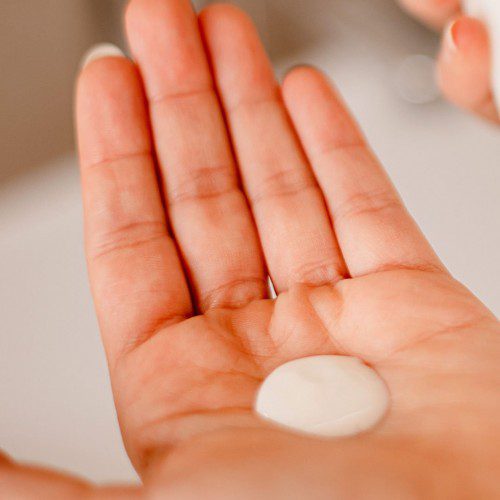 Lait nettoyant et démaquillant - Hydra Extrême Milk - ANTI-AGE – Image 2